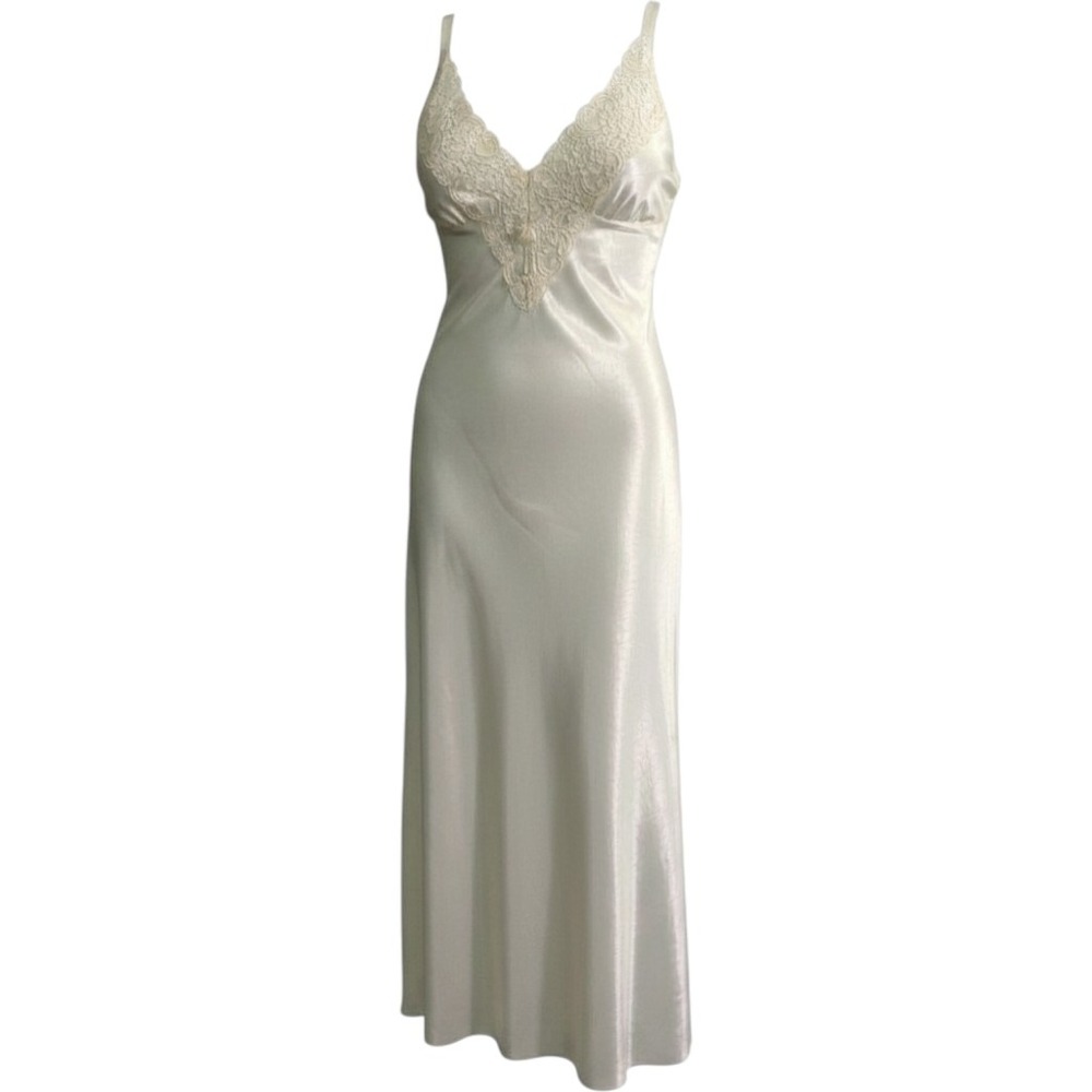 Private‎ Luxuries Cream Satin Nightgown L Lace Rosette Pearl V-Neck Maxi  USA